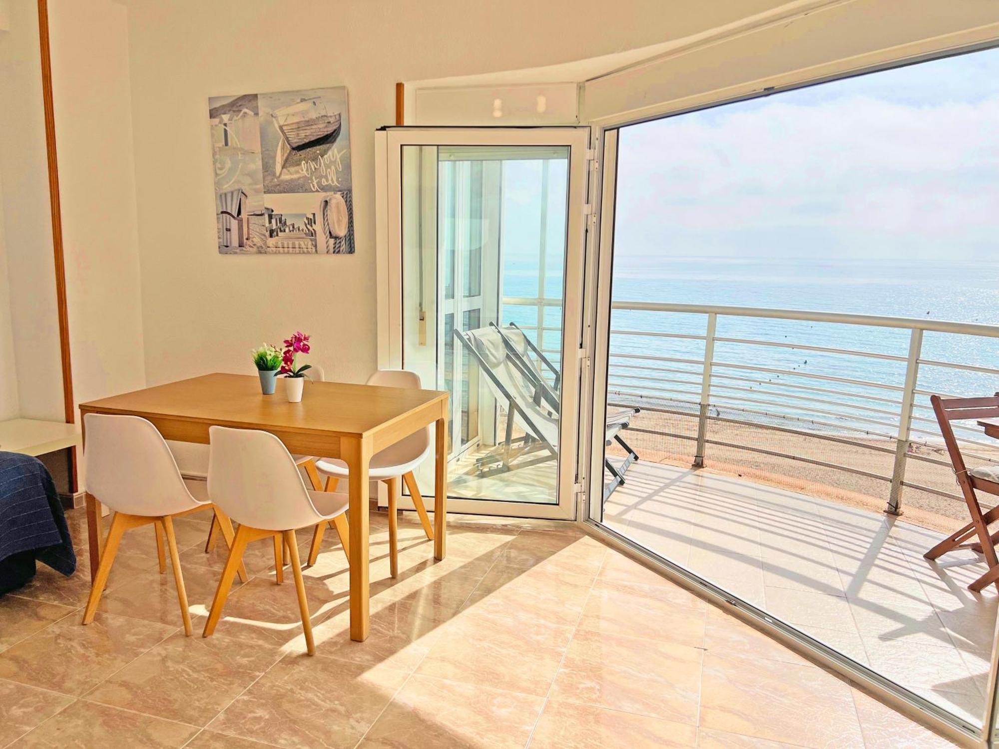 Ático en 1ª línea con impresionantes vistas al mar Apartamento El Campello Exterior foto